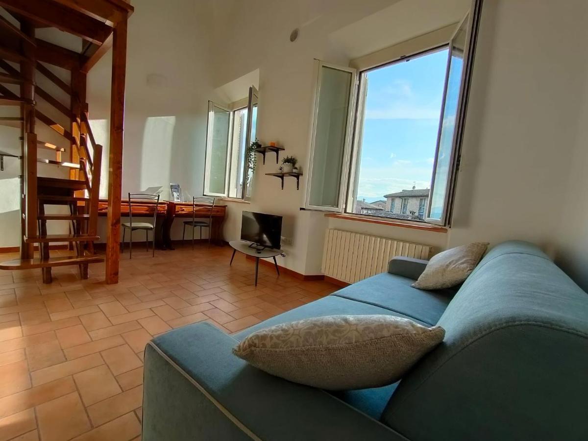 Appartement Il Cielo Di Raffaello à Urbino Extérieur photo